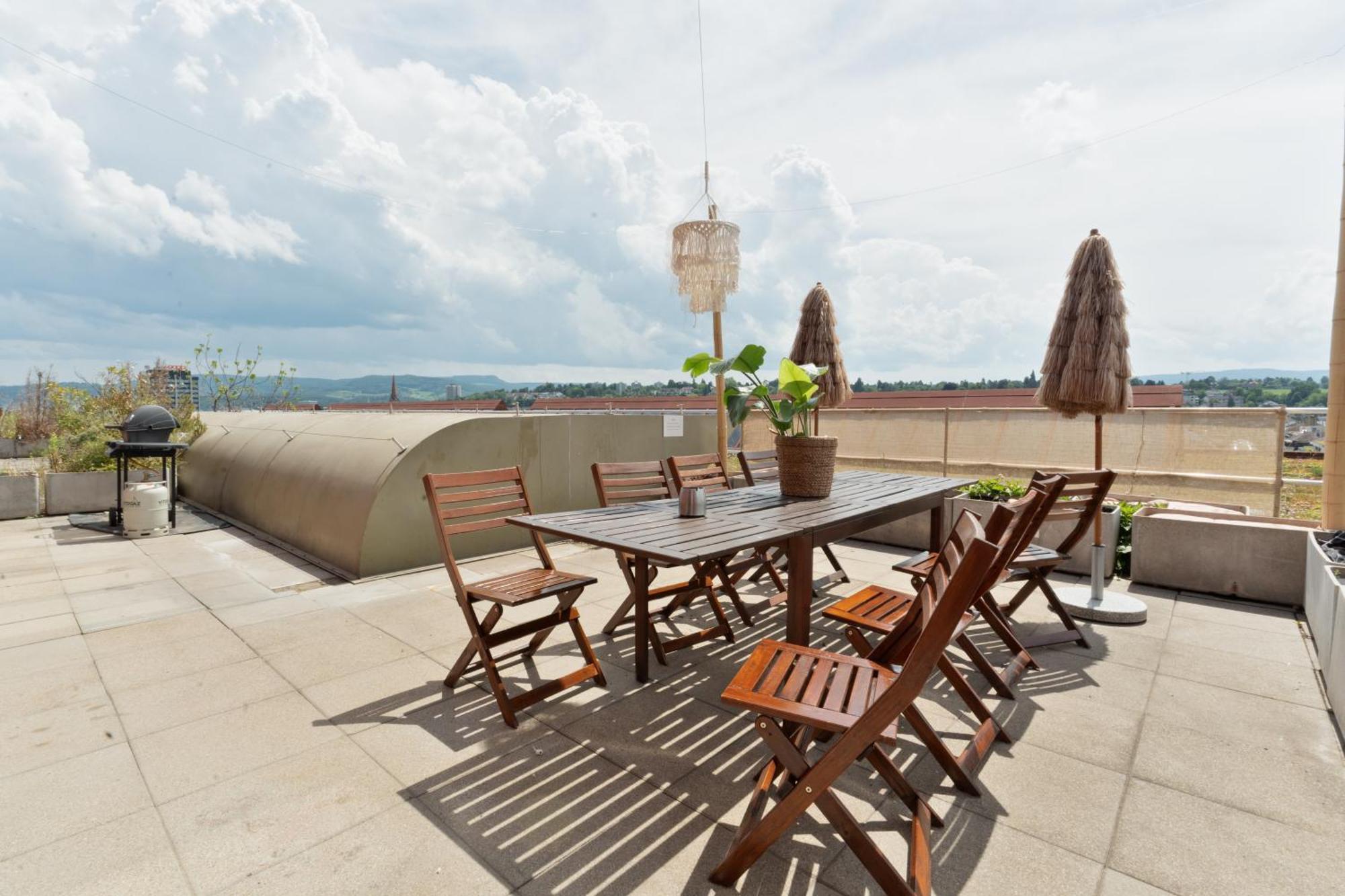 Penthouse Rooftop Loft, 190sq, Panorama View, 1min To Main Station- 5min To Apartamento *