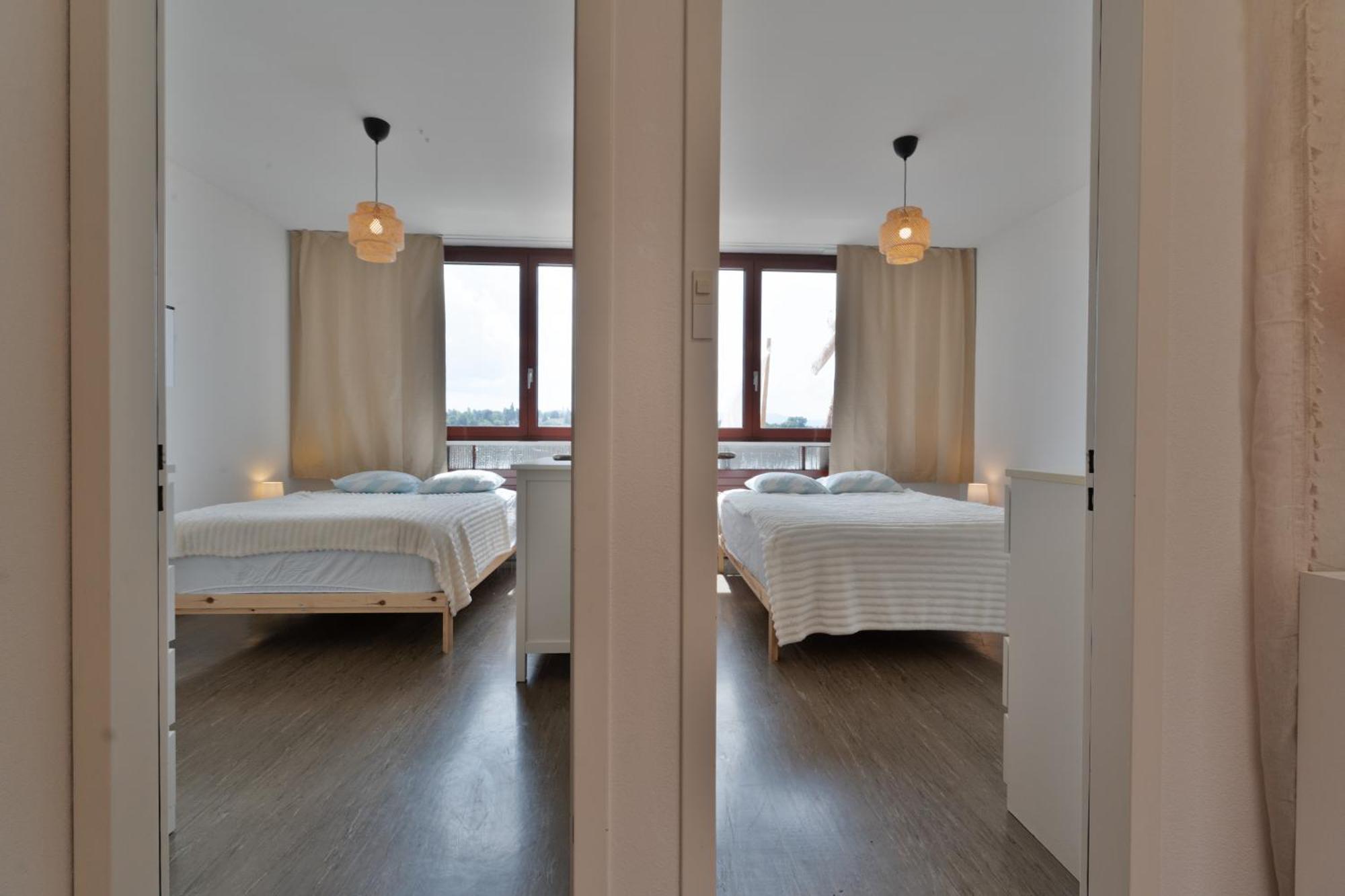 Penthouse Rooftop Loft, 190sq, Panorama View, 1min To Main Station- 5min To Basileia