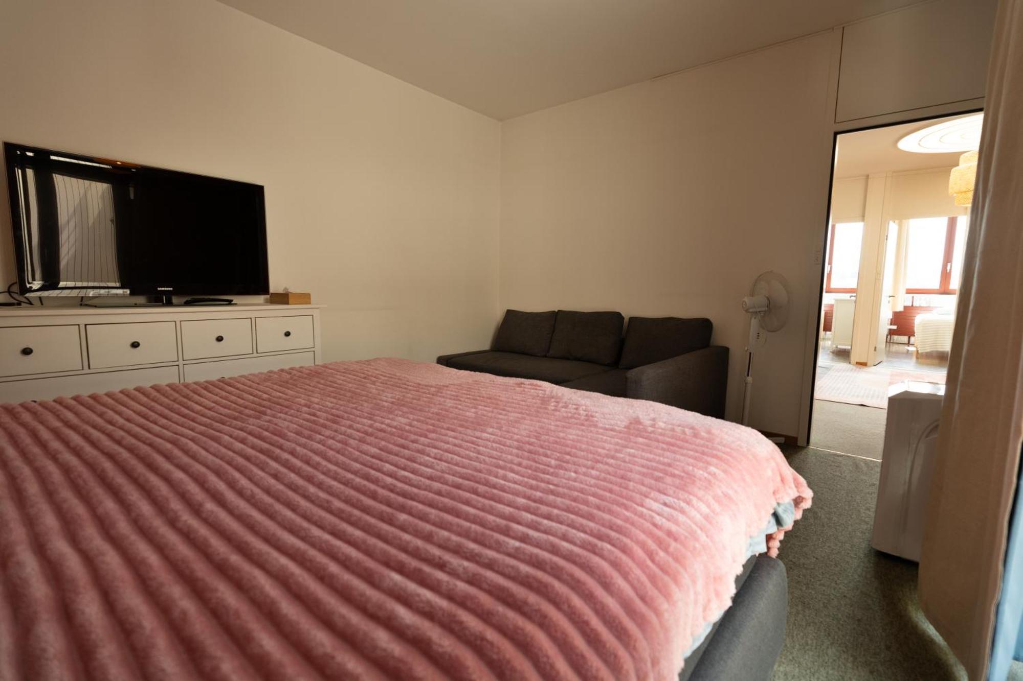 Apartmán Penthouse Rooftop Loft, 190sq, Panorama View, 1min To Main Station- 5min To *
